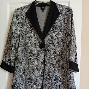 2 pc suit black and white New